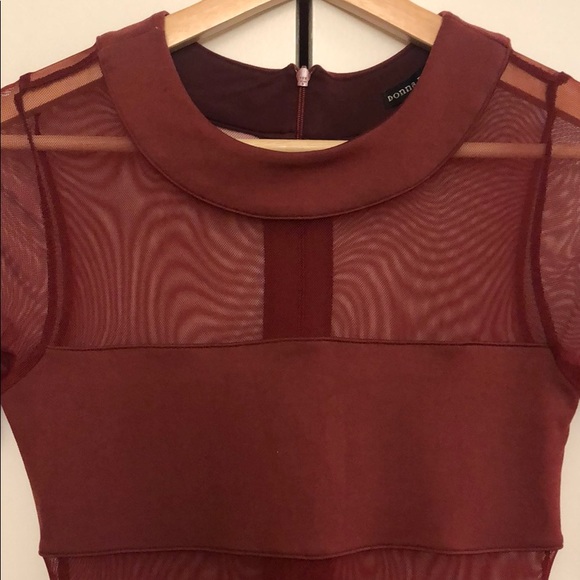 Bodycon red dress with mesh - Picture 4 of 4